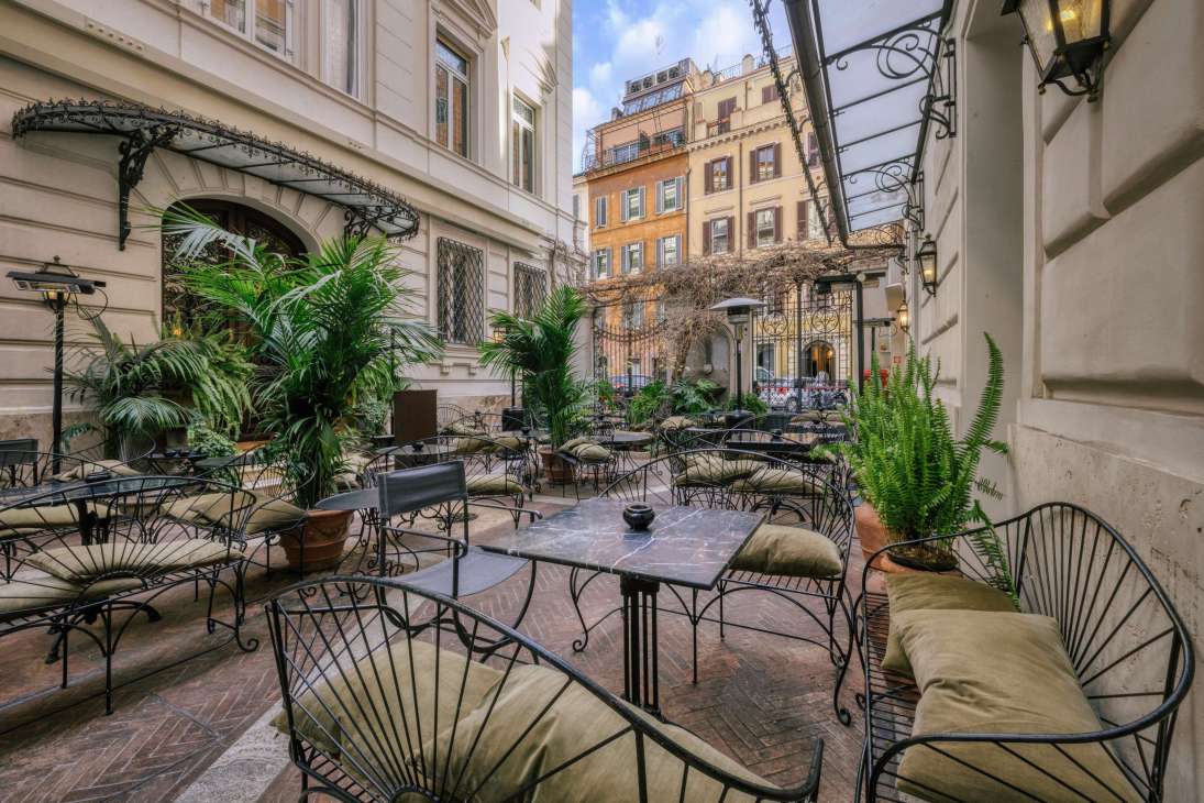 Hotel Locarno Rome secret garden
