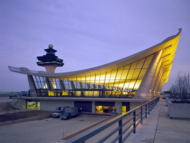 When it comes to Dulles airport, Trump might actually have a point