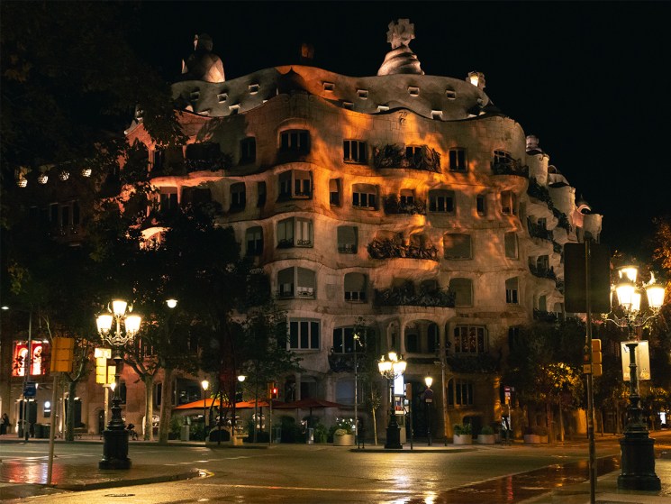 Floor plans to die for: The perfect architecture for murderers, serial killers and satanists