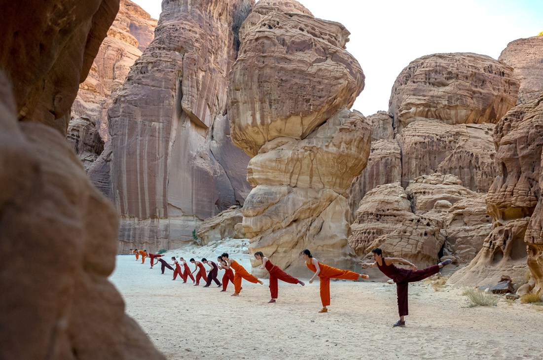 Crossings, Noé Soulier, Paris Opera Junior Baller, Villa Hegra