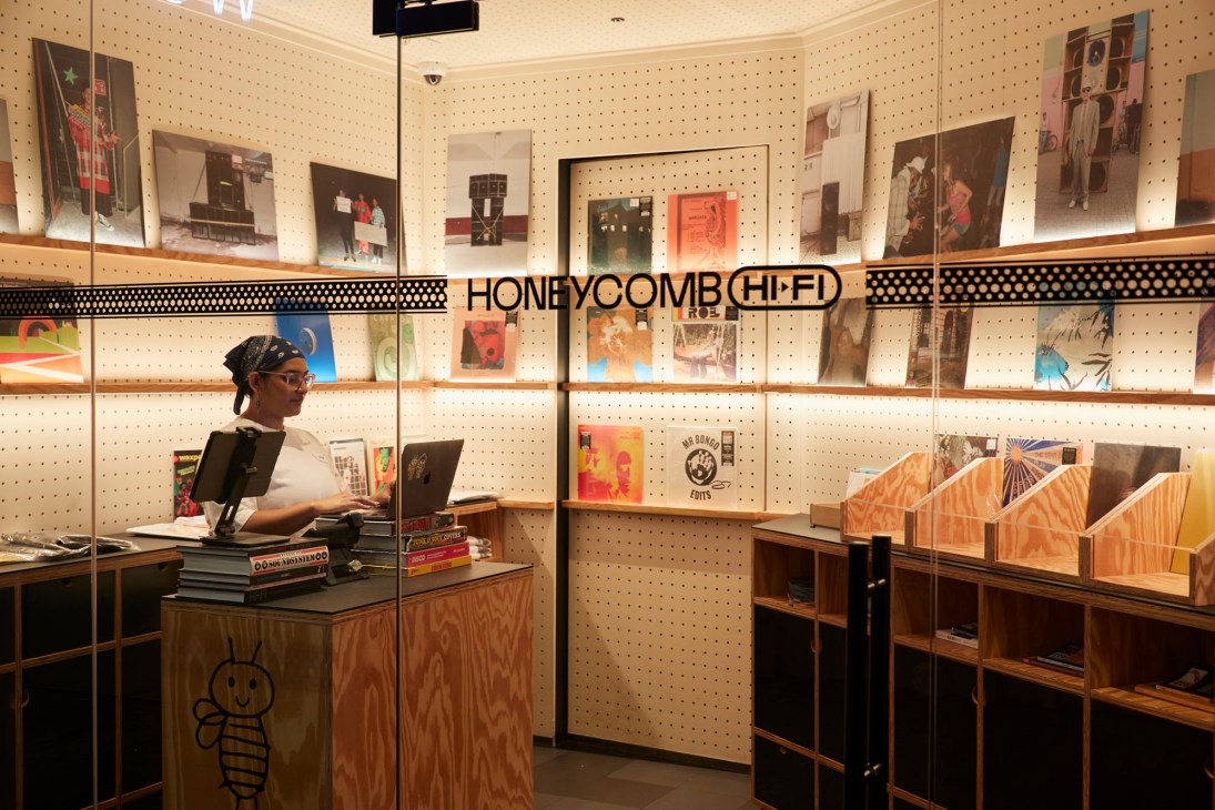 Honeycomb Hi-Fi bar in Dubai, UAE