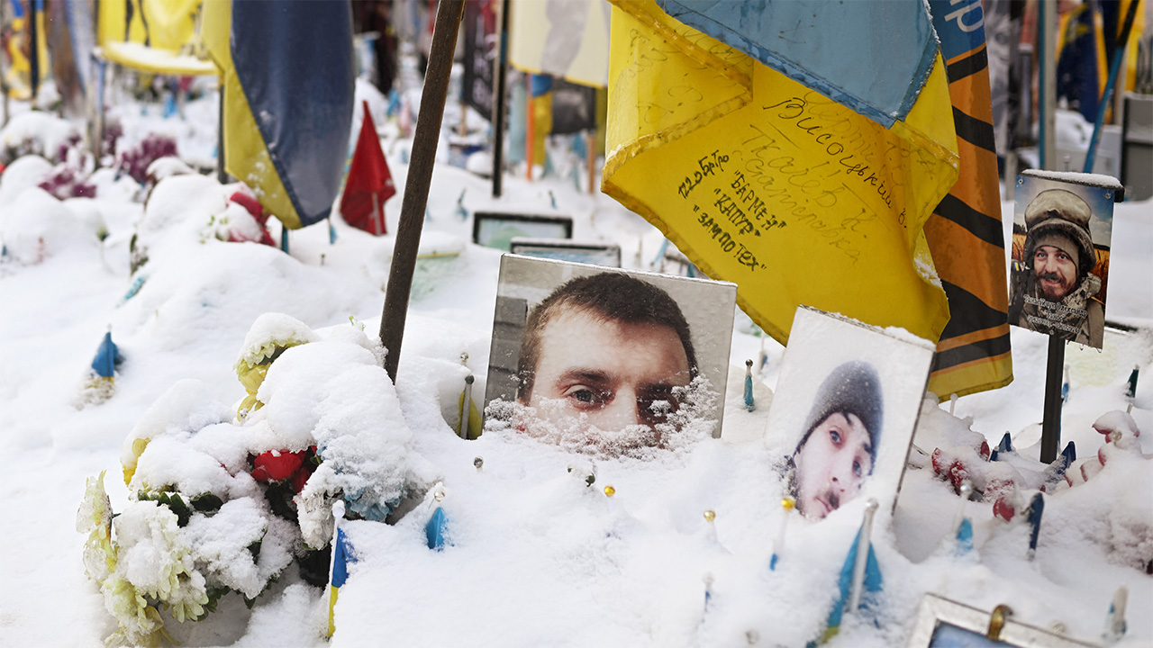 Should the European Union begin peace talks with Moscow?