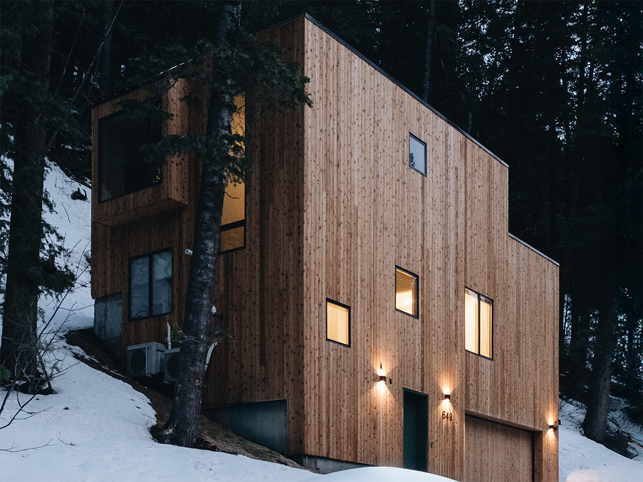 Parkview Mountain House: A creative retreat on Utah’s Wasatch cliffside