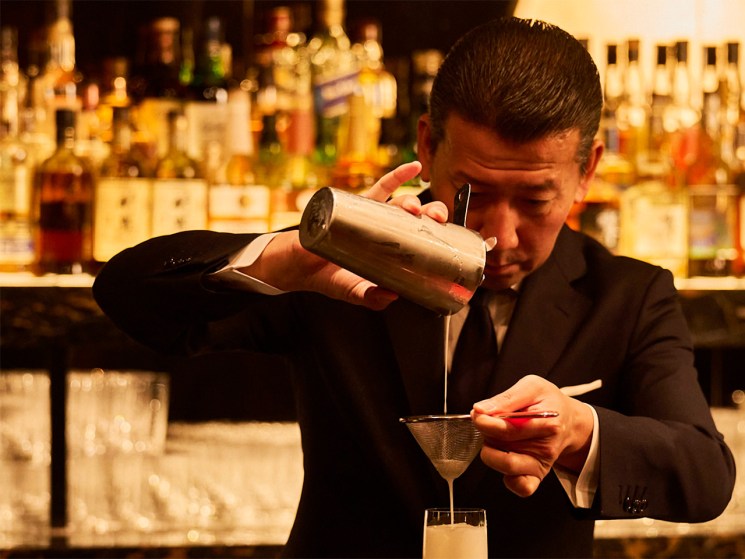 Bartender at Palace Hotel Tokyo’s Royal Bar