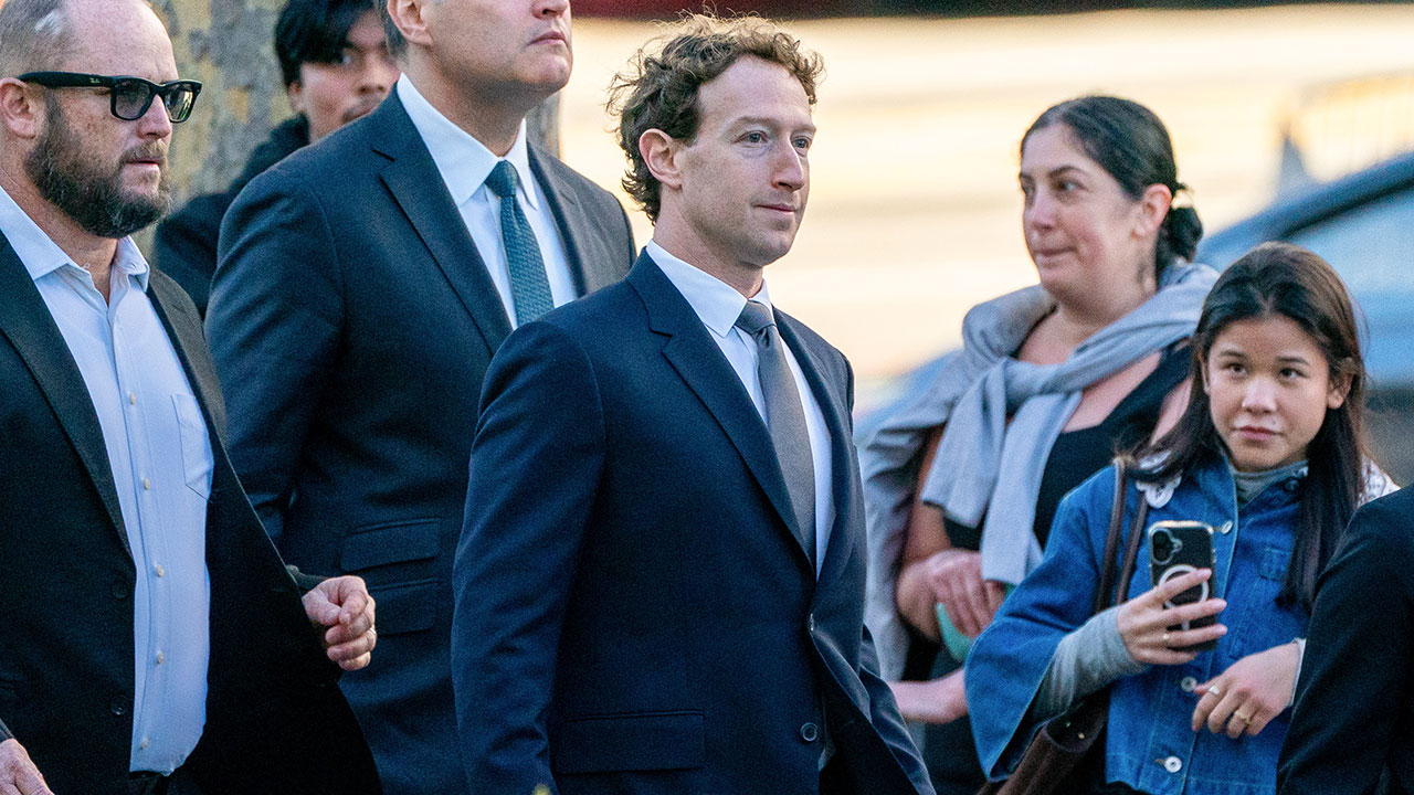 Social-media addiction, under-16s and European investigations