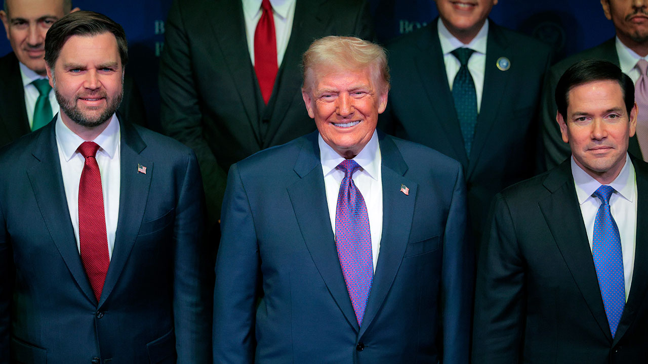 Trump convenes the Board of Peace