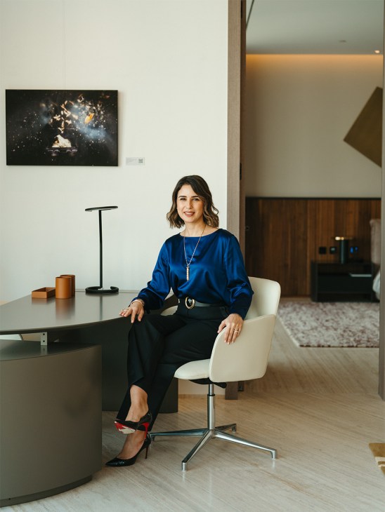 Dubai broker Dounia Fadi 