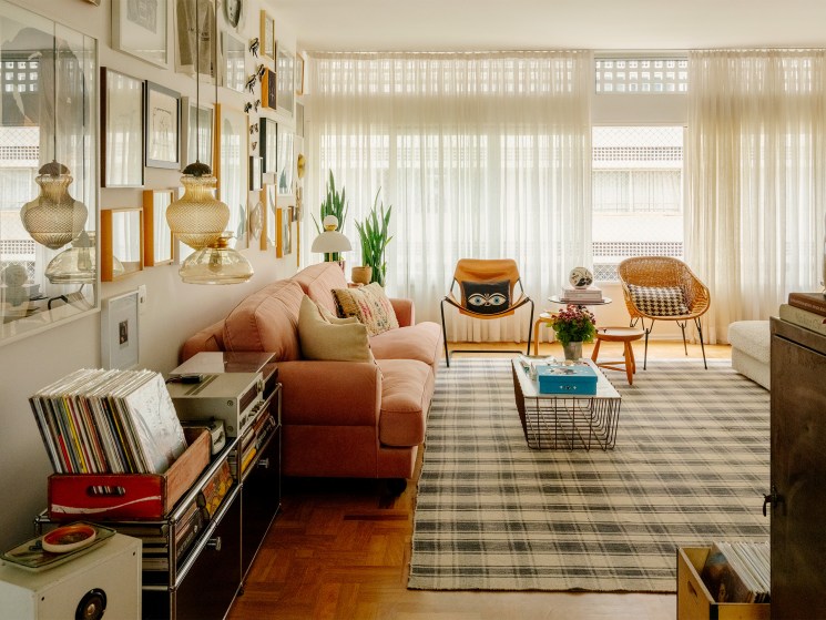 ‘If you have the privilege, this is a way to survive.’ How two 1950s towers built community in São Paulo