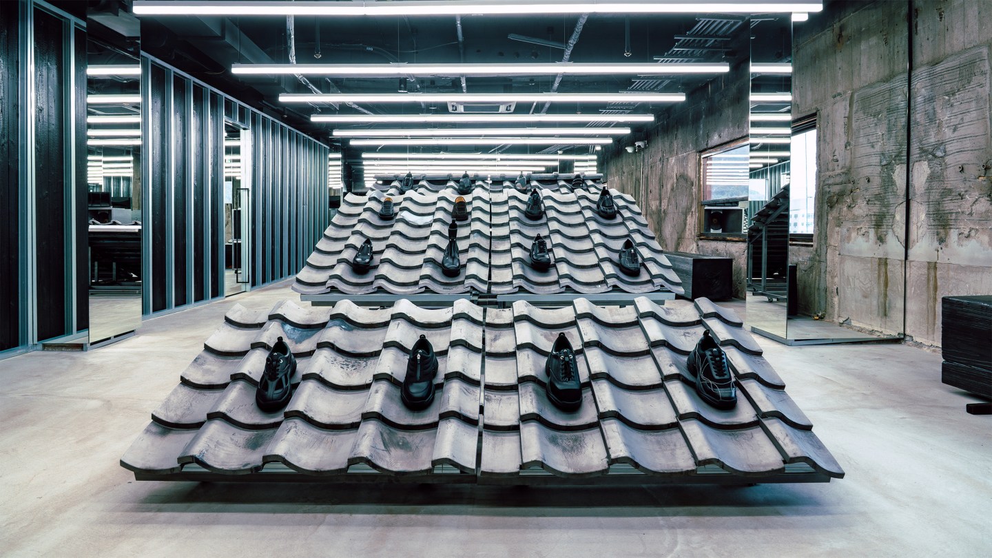 Roof tile display at OAO Retail