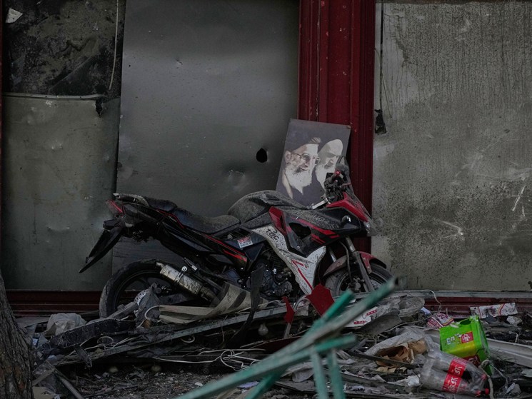 Who will lead Iran next, and how much control does the IRGC have?