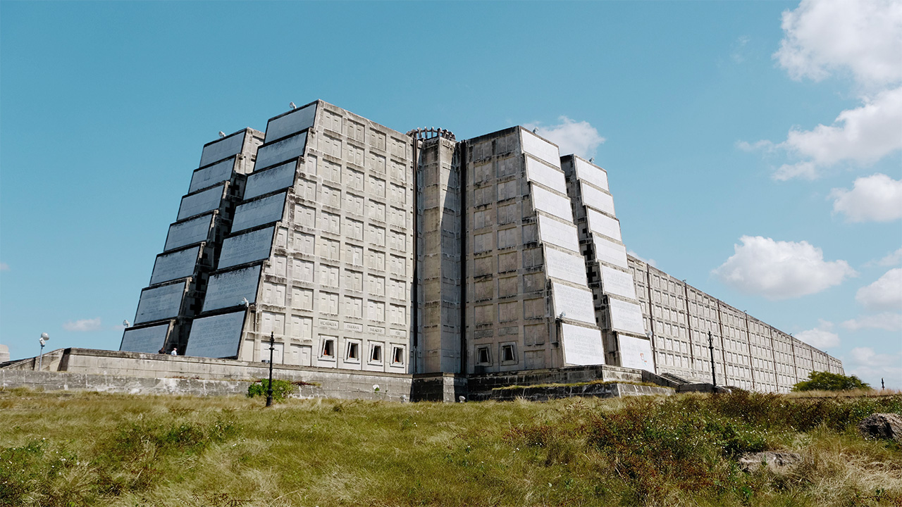 Tall Stories 502: The Columbus Lighthouse’s bizarre origin story