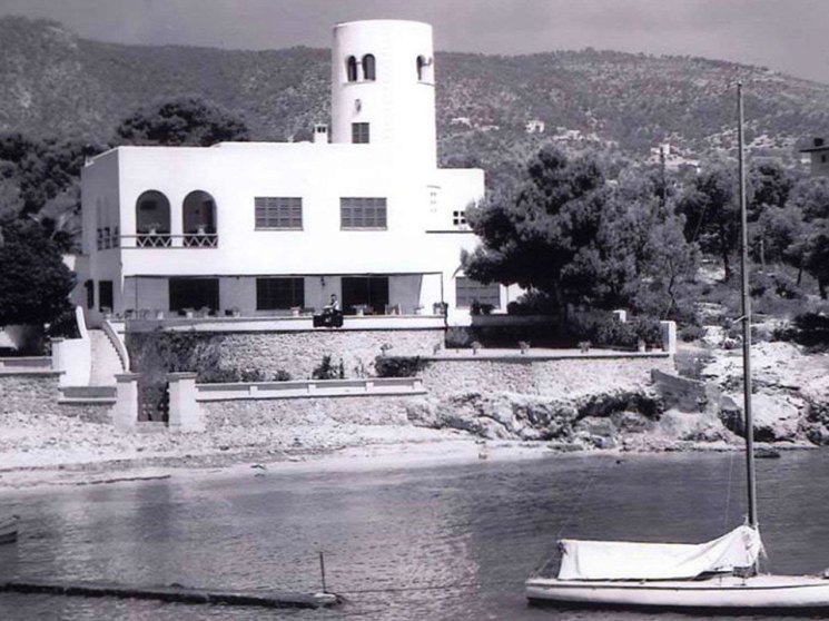 Tall Stories 500: Shadows of Errol Flynn in Mallorca