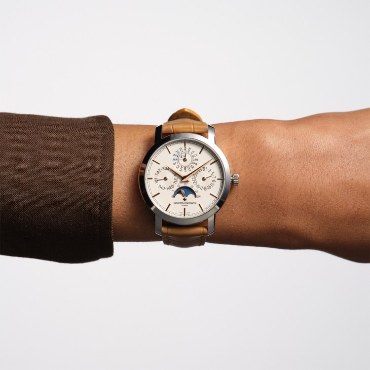 Traditionnelle Perpetual Calendar Ultra-Thin Watch by Vacheron Constantin