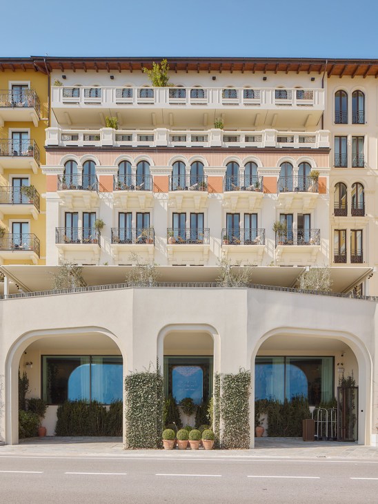 Hotel Como edition's facade