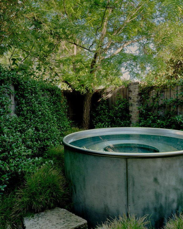 Outdoor hot tub