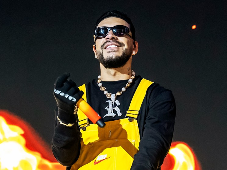 The kings and queens of the Colombian charts