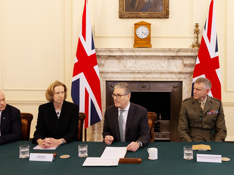 Keir Starmer, UK prime minister, center, during a meeting at Downing Street to discuss the US-Israeli conflict with Iran and the impact on the Strait of Hormuz in London, UK, on Monday, March 30, 2026