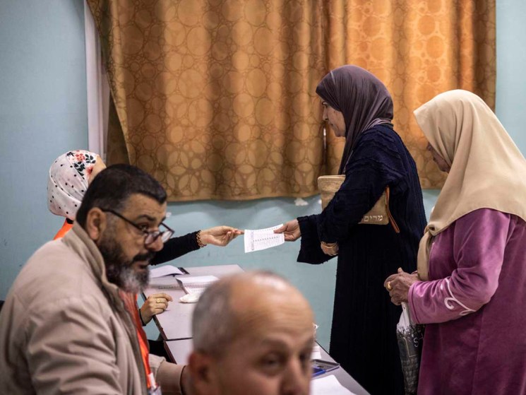 Palestinians vote in Gaza for the first time in 20 years