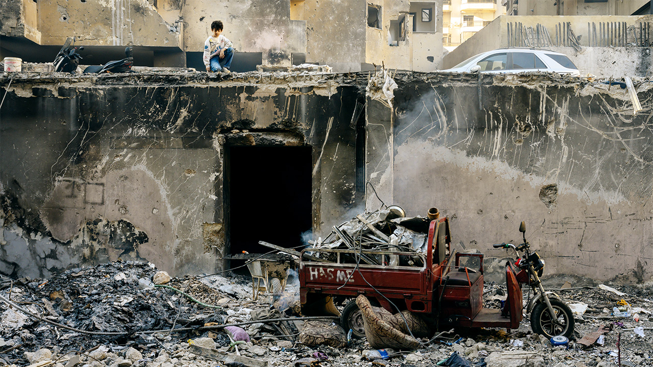 Israel and Lebanon extend ceasefire after White House talks