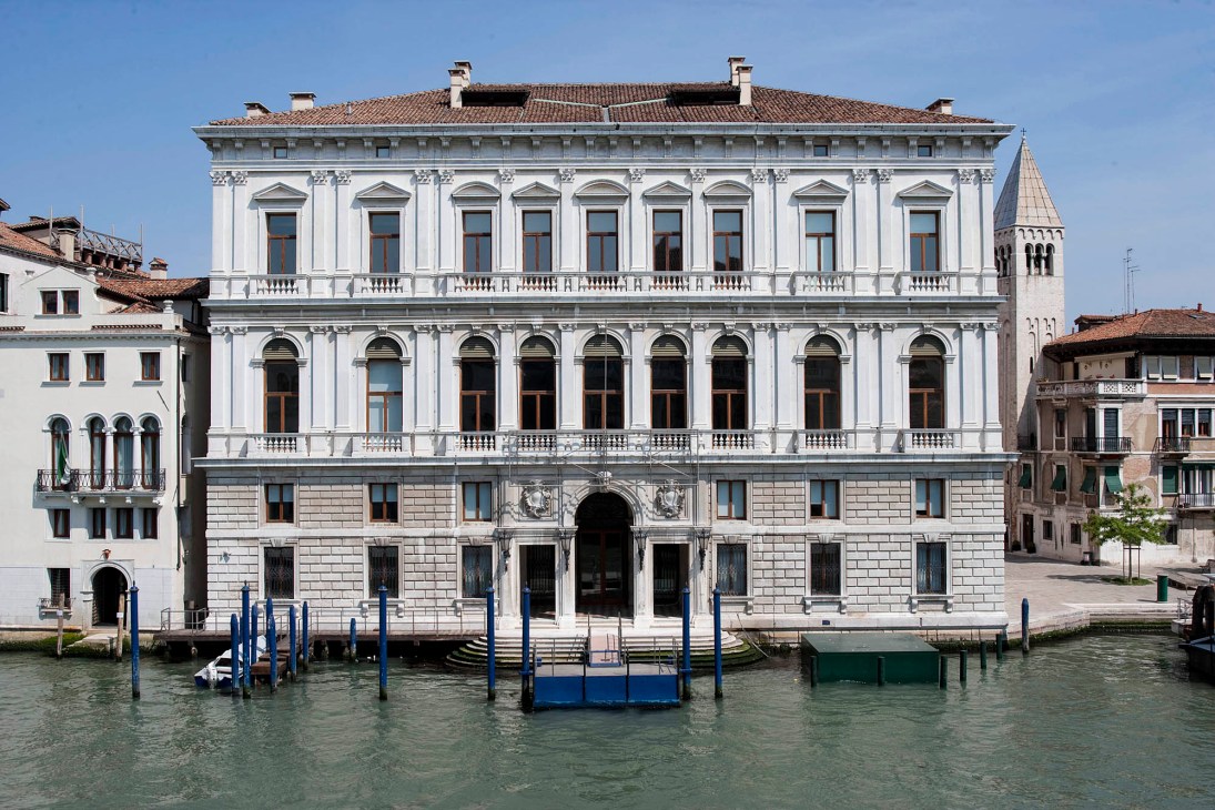 Palazzo Grassi, Venice