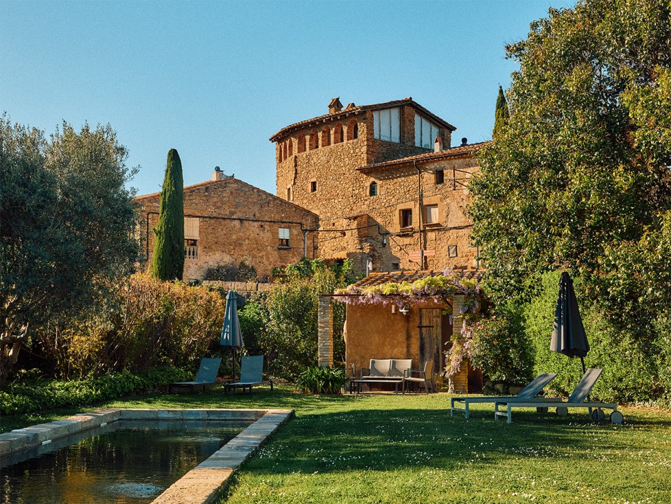 Exterior view of Hotel Madremanya