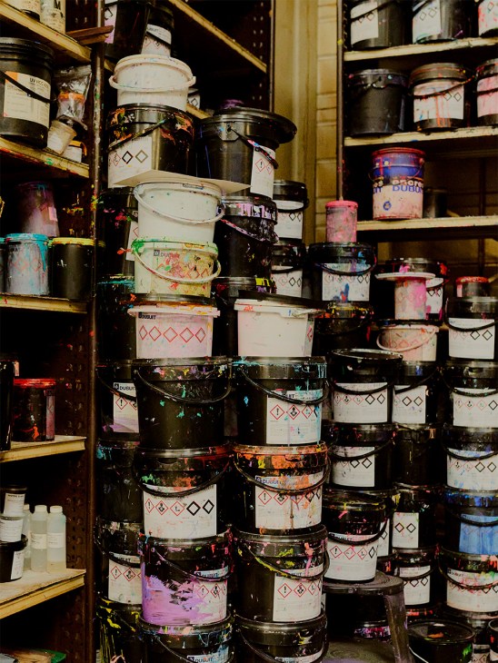 Paints at the Lézard Graphique studio