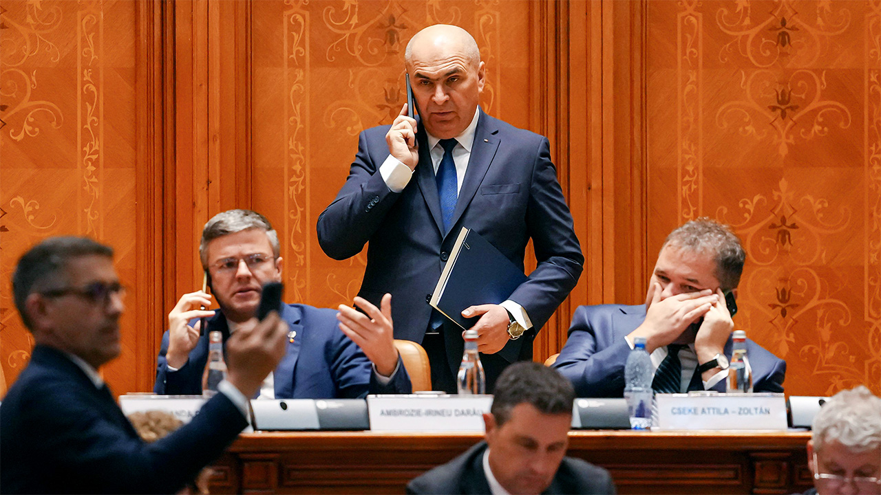 UAE targeted by more Iranian attacks and Romania’s pro-EU government collapses