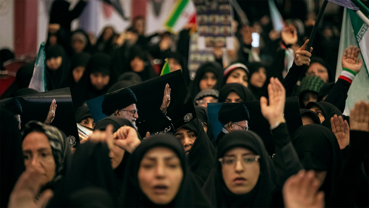 US launches new strikes against Iran as peace talks continue in Qatar