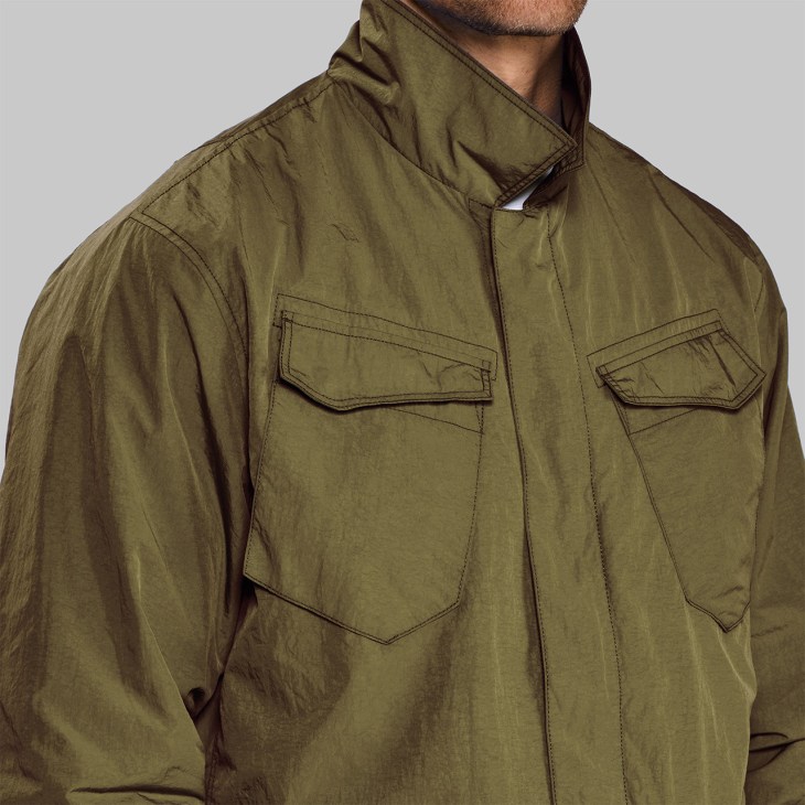 Salt shrunk jacket in military green from Vollebak