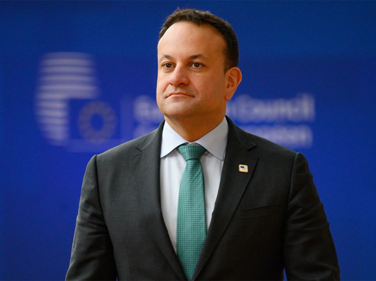 Former Taoiseach Leo Varadkar and Midori House weighs in on its World Cup teams