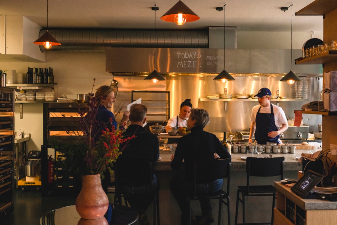 Esra restaurant Amsterdam - interior