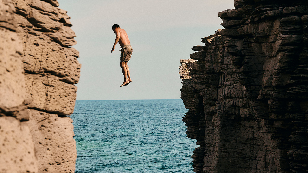 Beating the heat and our recommendations for books that transport you