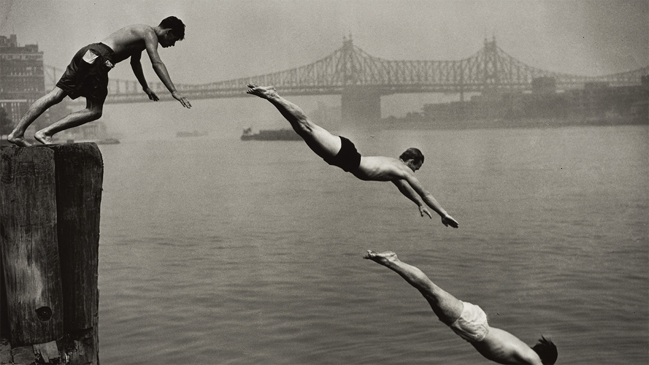 ‘Portrait of a City: A Century of American Photography’ and ‘The Global Countdown’