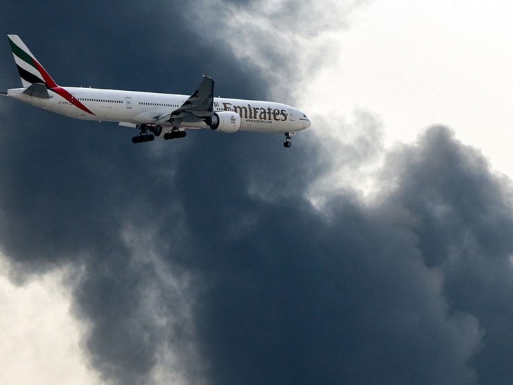 How is war and regeneration in the Middle East reshaping global aviation? 