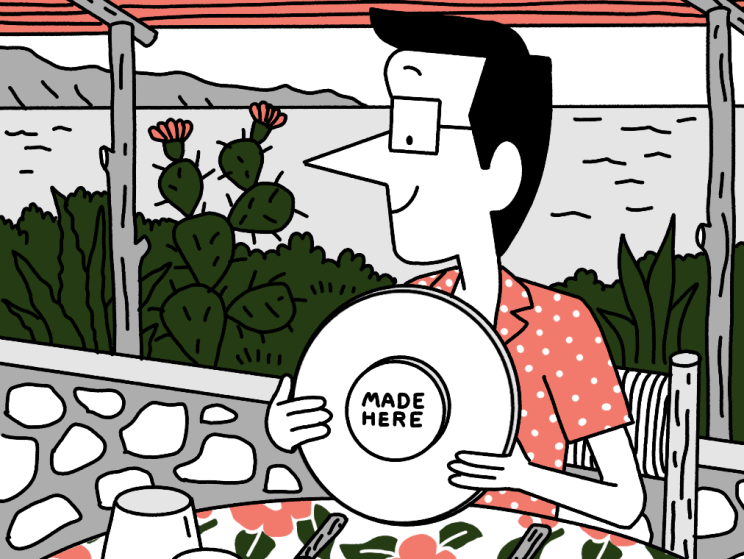 Andrew Tuck presenting the underneath of a plate