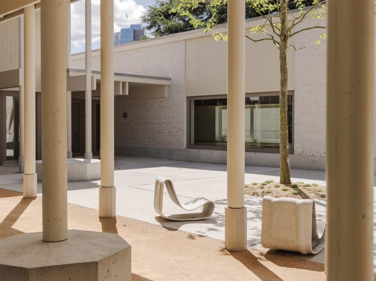 Diplomatic design 101: The UN’s newest visitor centre is a study in architectural monotony 