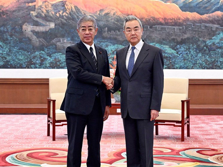 Can Japan and China break their diplomatic deadlock?