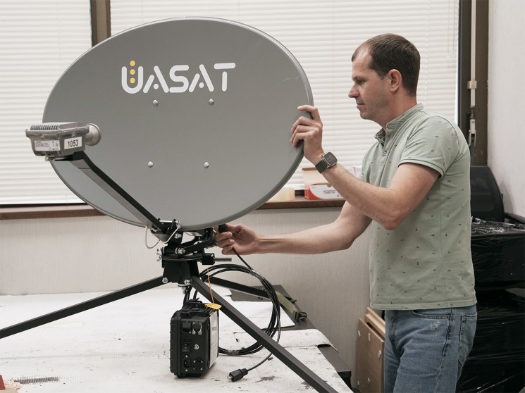 The new space race: How satellite internet is changing the face of the Ukraine-Russia war