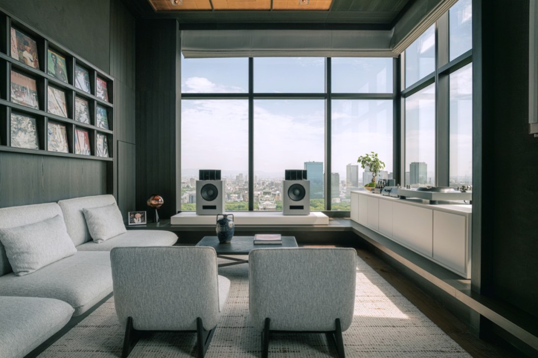 Devon Turnbull's Listening Room at Patina Osaka