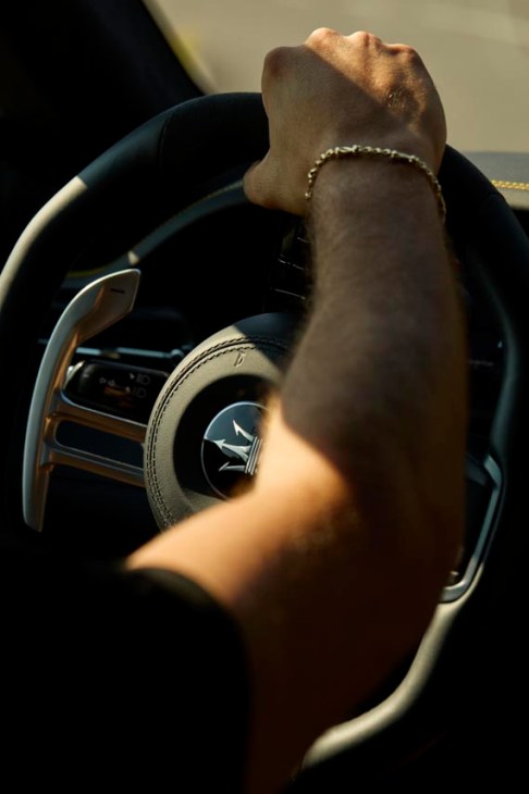 Person driving the Maserati GranCabrio Trofeo