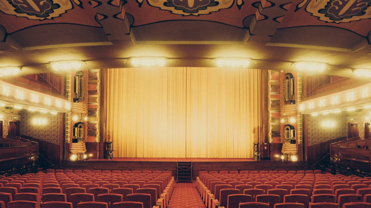 The show goes on at the Tuschinski, Amsterdam’s most spectacular cinema where ‘everything is interesting’