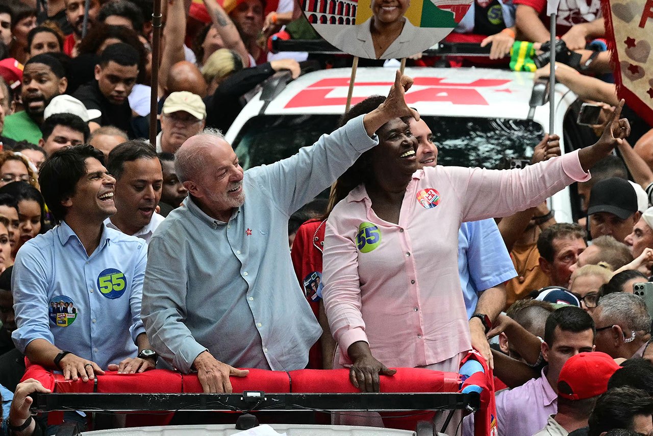 Will the left’s last-minute fightback be enough to keep Lula in power – and the Brazilian far right out?