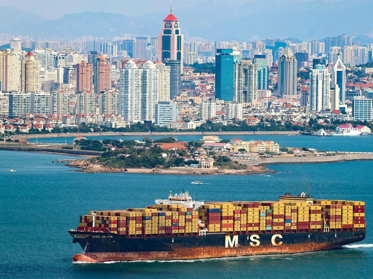 IMF global economic forecast: bright spots and warnings