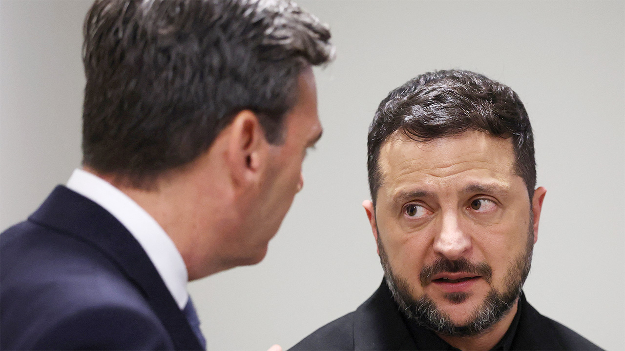Volodymyr Zelensky in the UK after deadly overnight attacks