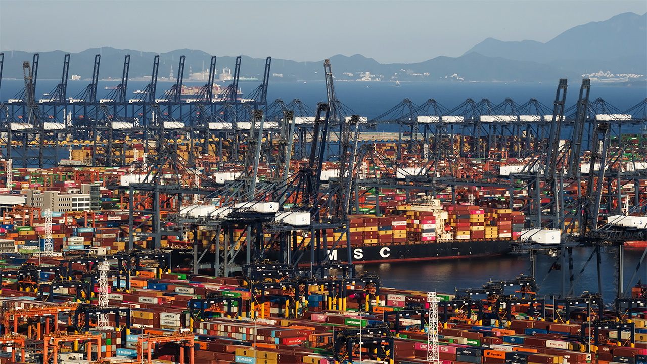 How are wars changing the future of global shipping?