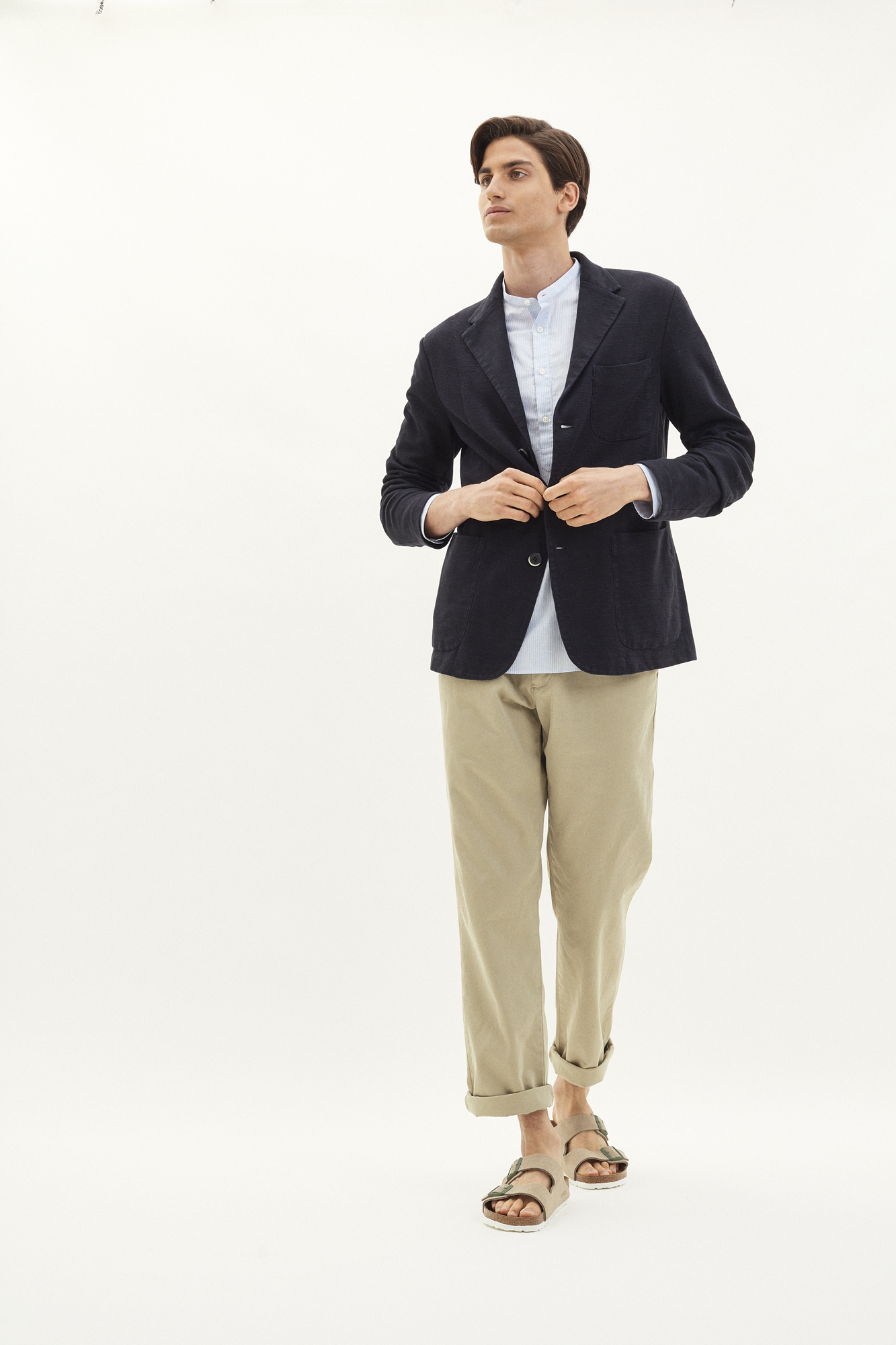 Monocle Shop: Premium Clothes & Accessories Collection