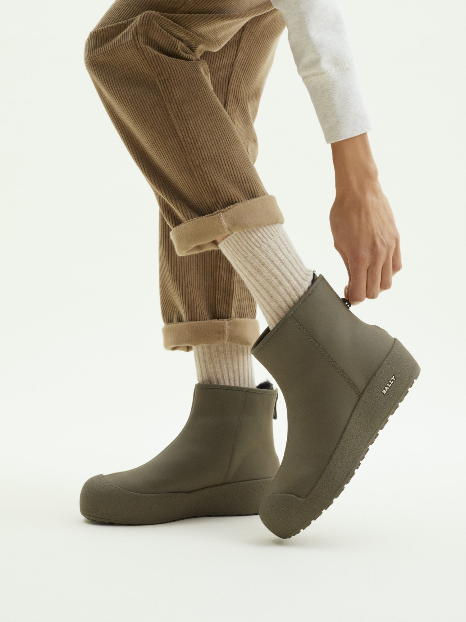 The Monocle Shop: Essential Gear and Gifts for 2021
