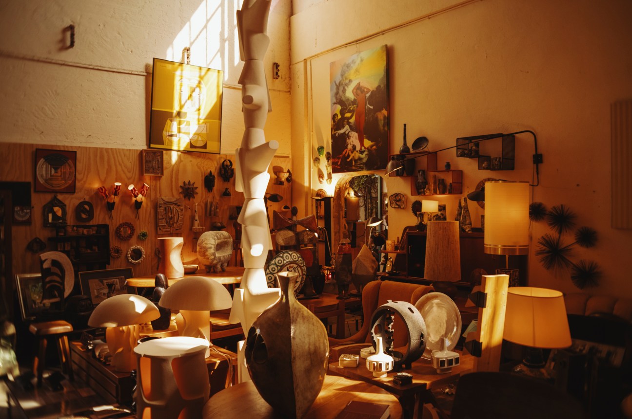 50 Cinquante gallery in L'Isle-sur-la-Sorgue