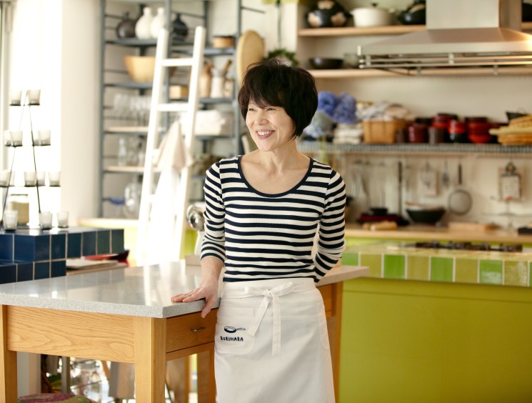 Homely heroine