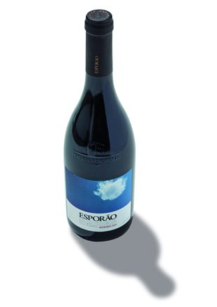 Esporão wine bottle with cloud-themed label by photographer Duarte Belo